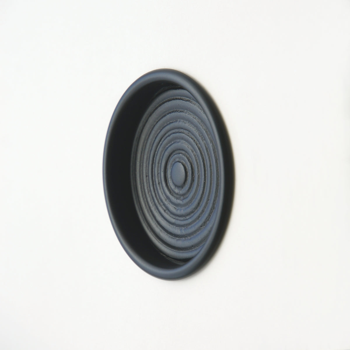Black Spiral Pattern Fusuma Pull | Limited Edition