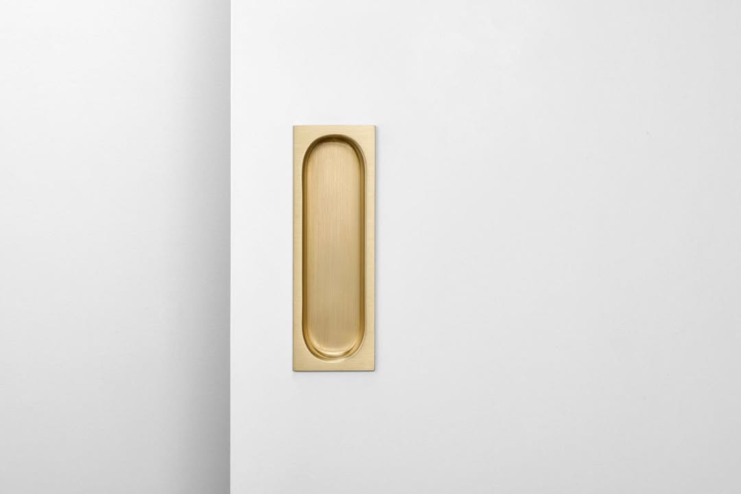 Flush Pull